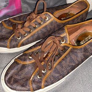Micheal kora canvas sneaker